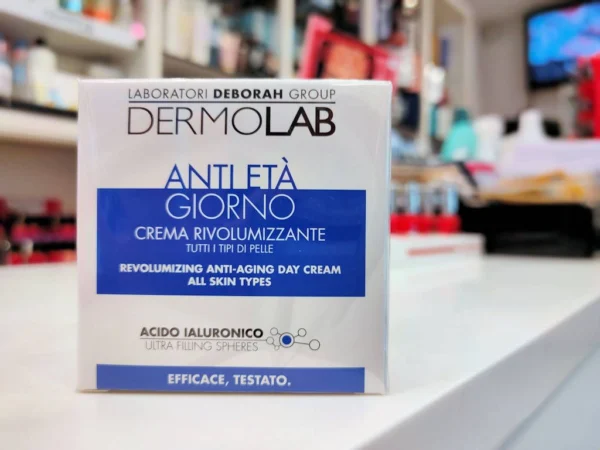 Crema antiedad Deborah de día