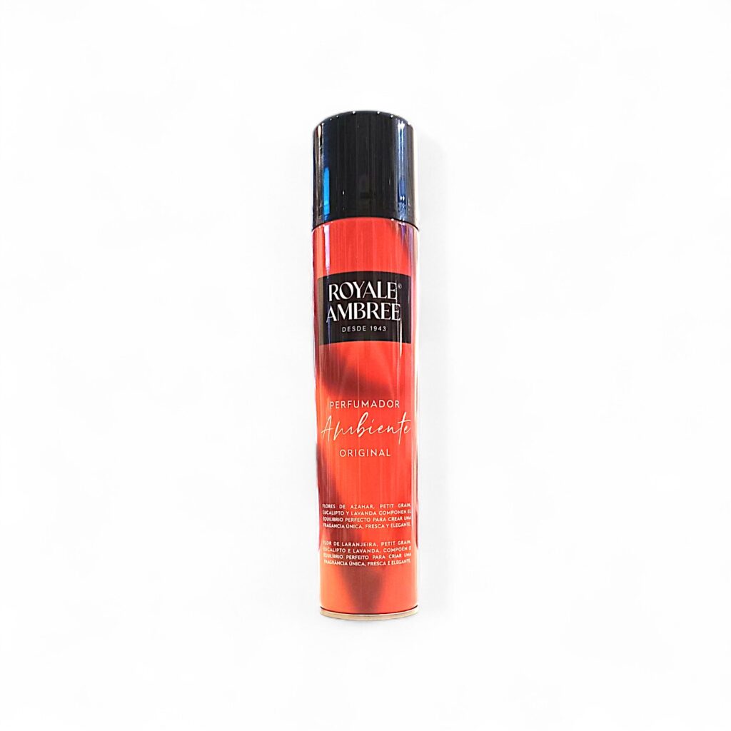 Un bote rojo de Royale Ambree Perfumador Ambiente (ambientador) con tapón negro, en posición vertical sobre un fondo blanco liso.